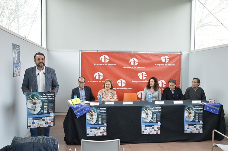 José Luis Blanco, alcalde de Azuqueca presenta la convocatoria ciclista