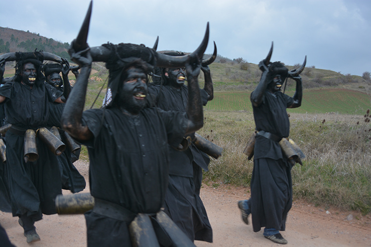 Los Diablos de Luzón constituyen una fiesta icónica del Carnaval de Guadalajara.
