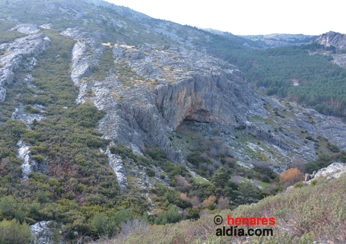 La Cueva del Oso, un paraje extraordinario al que se accede desde Prádena de Atienza.