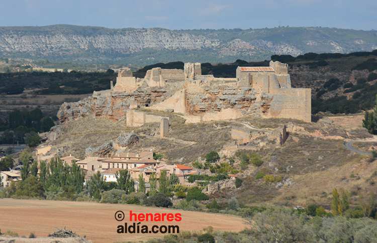 El castillo de Zorita de los Canes es una impresionante fortaleza calatrava sobre el Tajo.