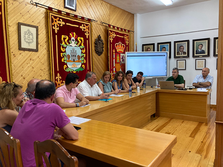 Aprobado el organigrama del nuevo ayuntamiento de Horche - Henares al día