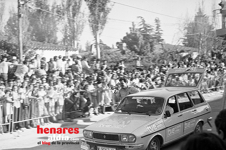 Los cámaras de TVE llegando a la meta Los cámaras de TVE llegando a la meta